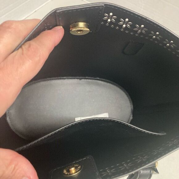 NANETTE LEPORE Women’s Bag In A Bag Satchel with Baguette Black 9X4.5X8.5 - Picture 12 of 12